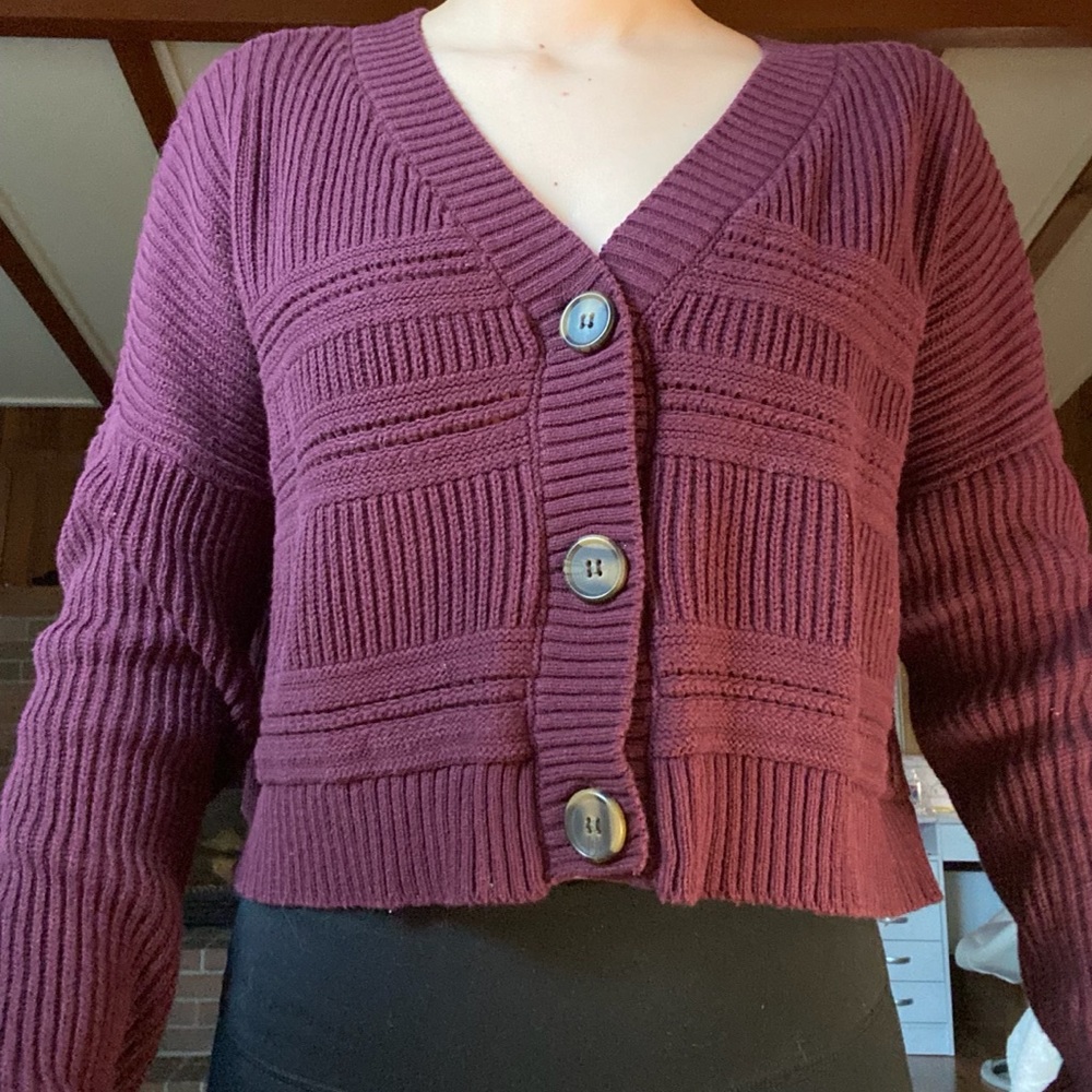 Sweater - Picture 4 of 7